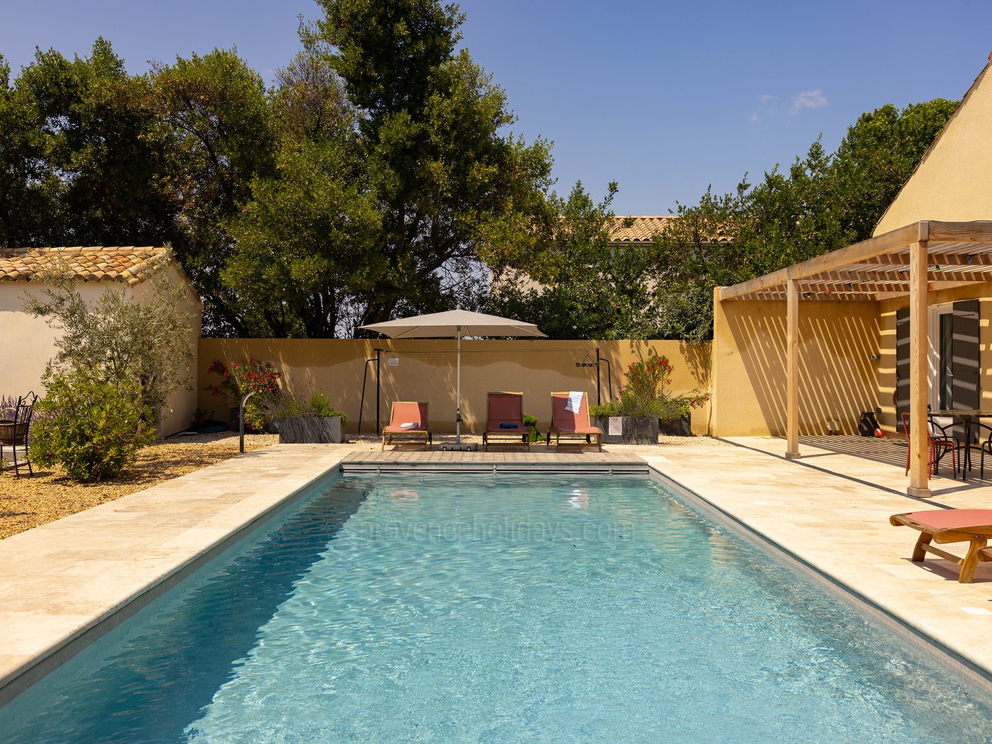 2 - La Maison de Village: Villa: Pool