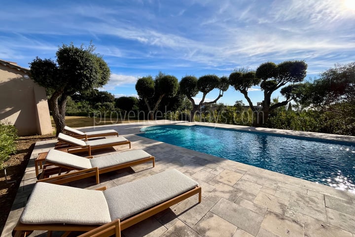 20 - Villa Lily: Villa: Pool