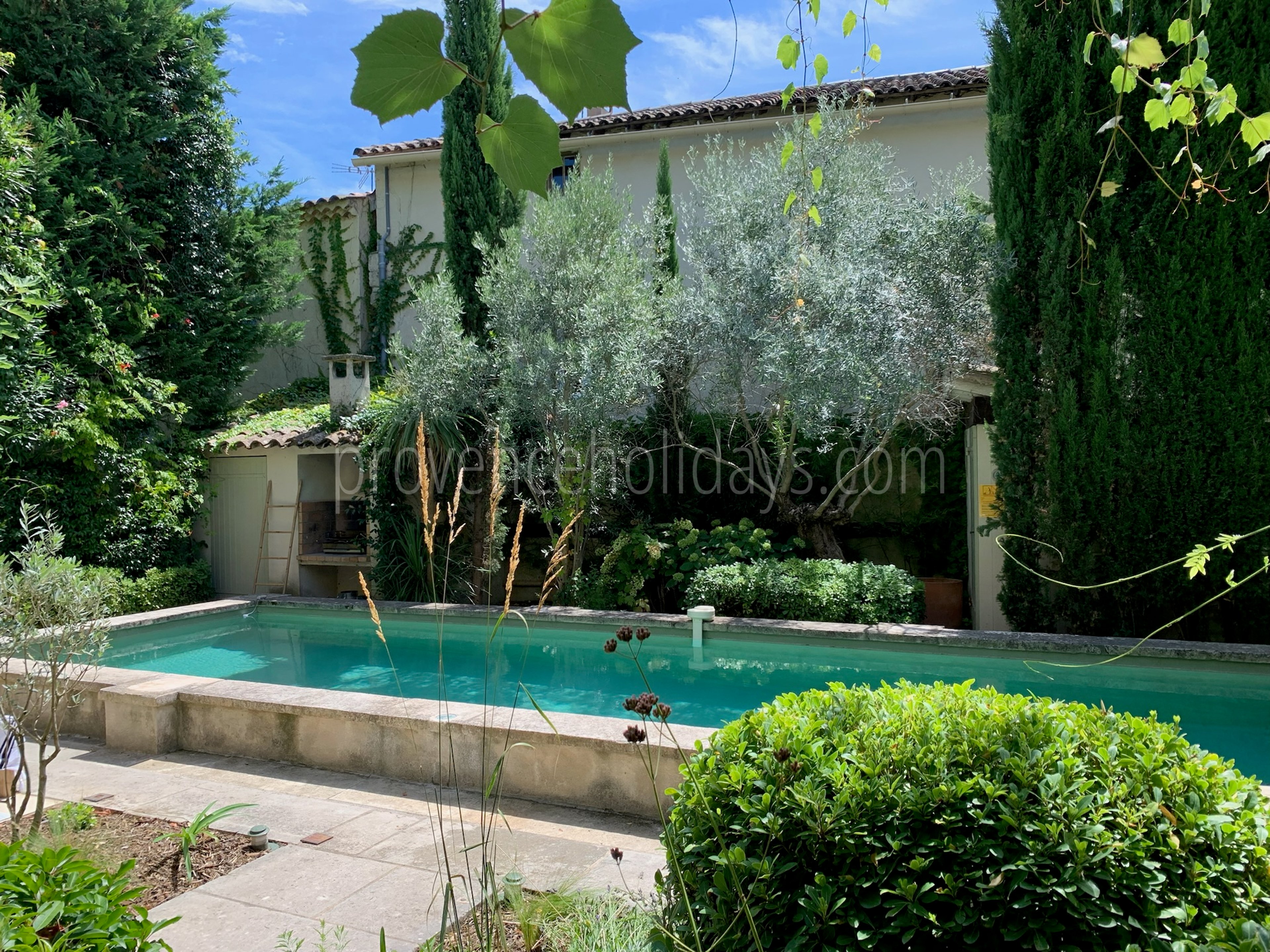 4 - Maison Maillane: Villa: Pool