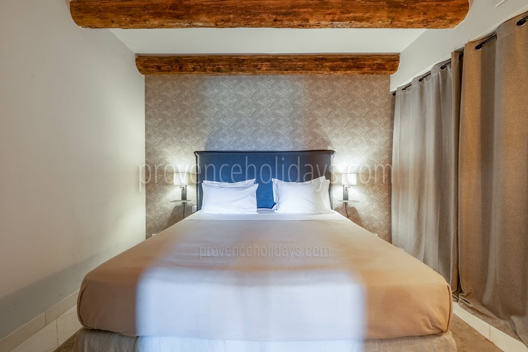 56 - Le Mas de Goult (24): Villa: Bedroom