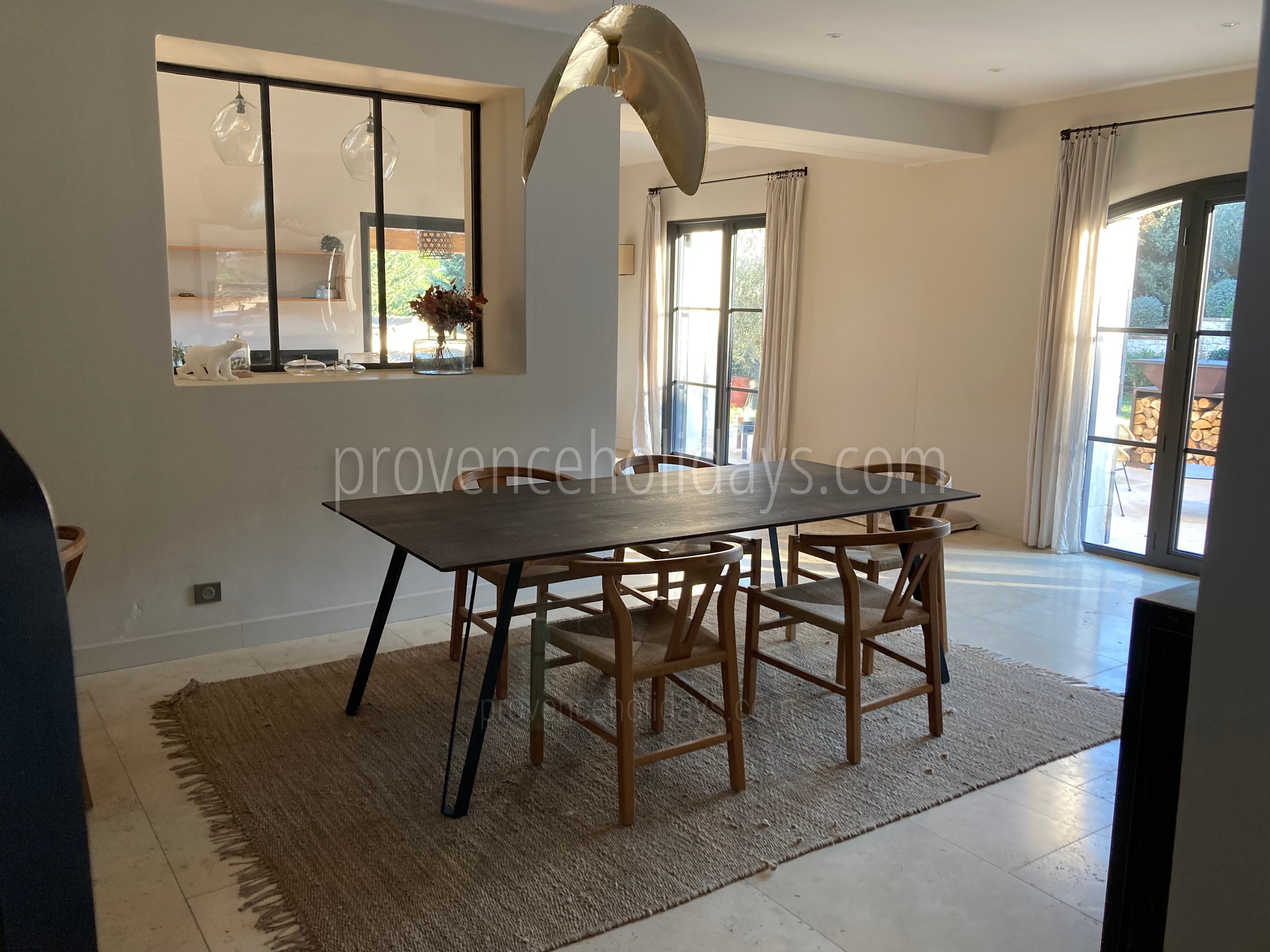 29 - Le Mas Provençal: Villa: Interior