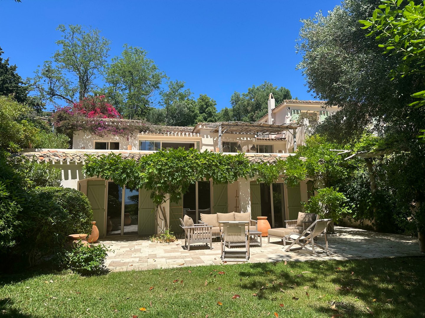 19 - Villa Luna: Villa: Exterior