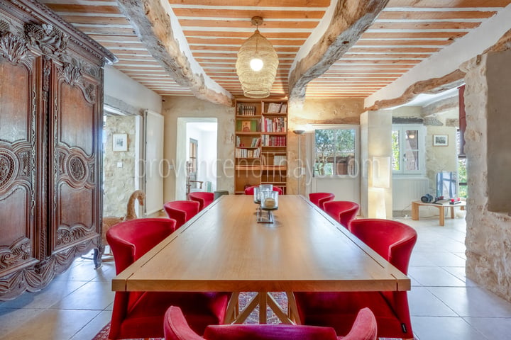 11 - Mas des Brumes: Villa: Interior