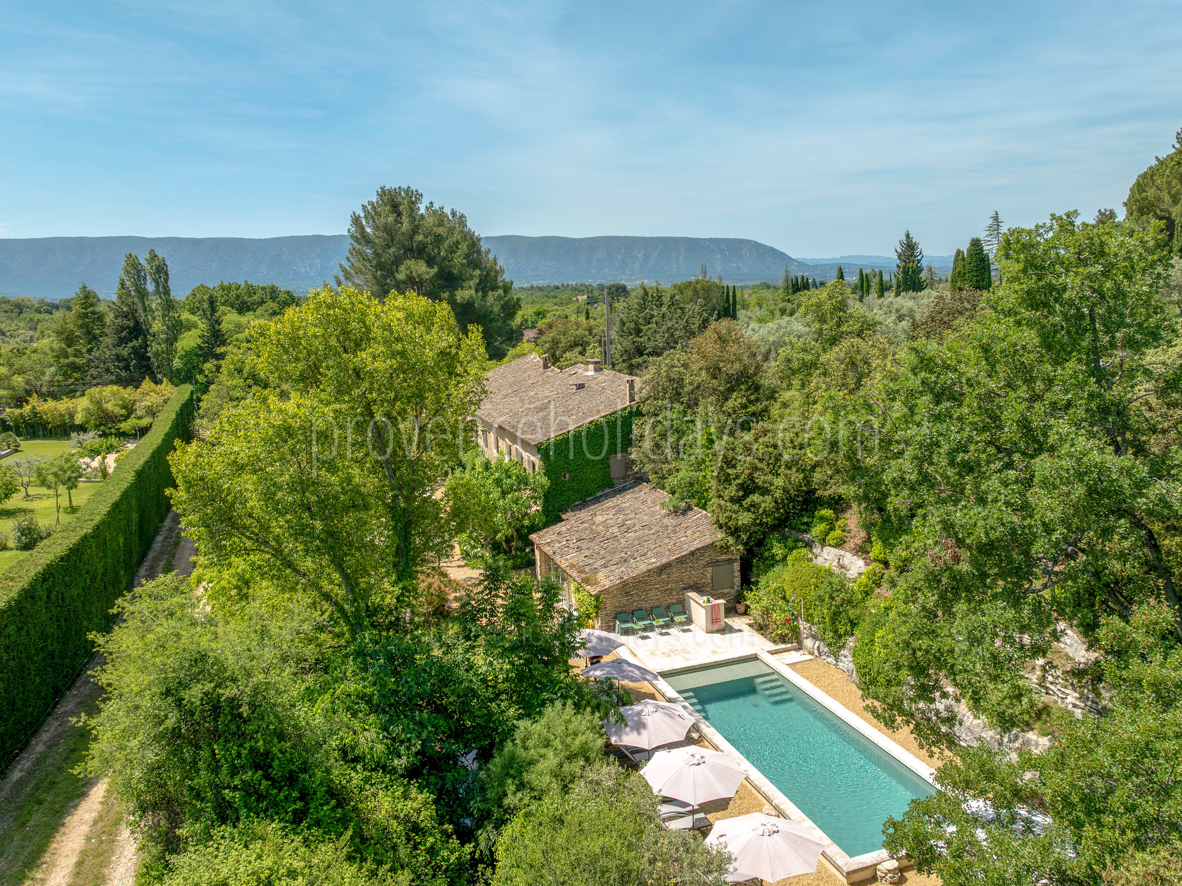 1 - Le Moulin de Gordes: Villa: Exterior