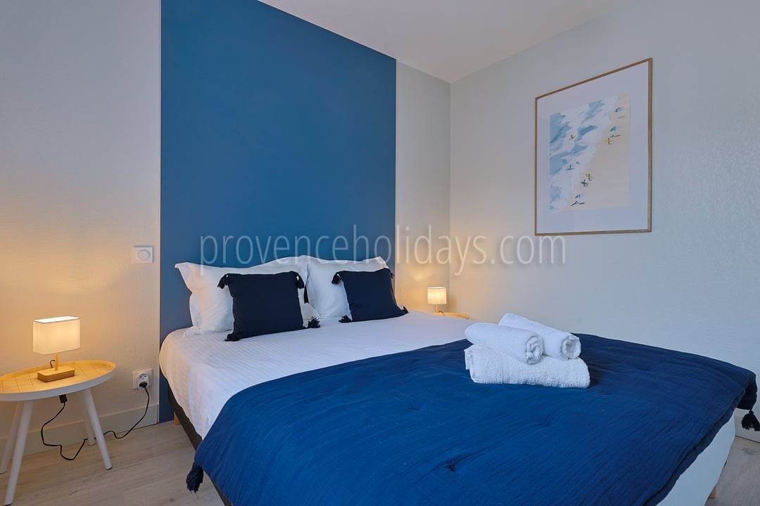 26 - Villa Beau Rivage: Villa: Bedroom