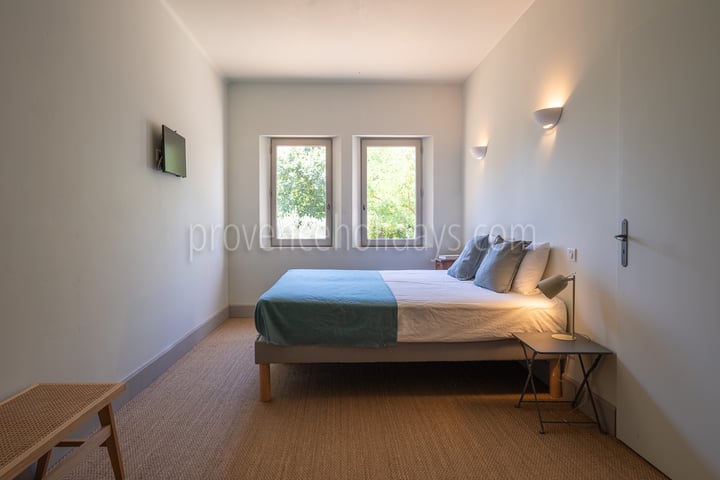 8 - Mas du Lierre: Villa: Bedroom