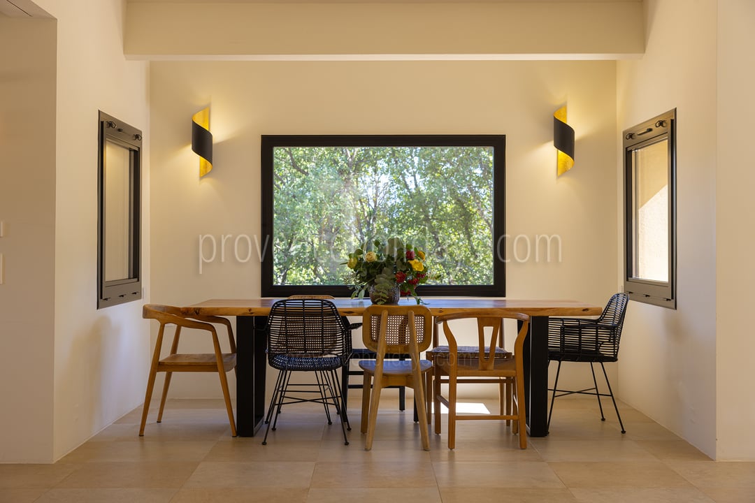 23 - Mas des Firmins: Villa: Interior