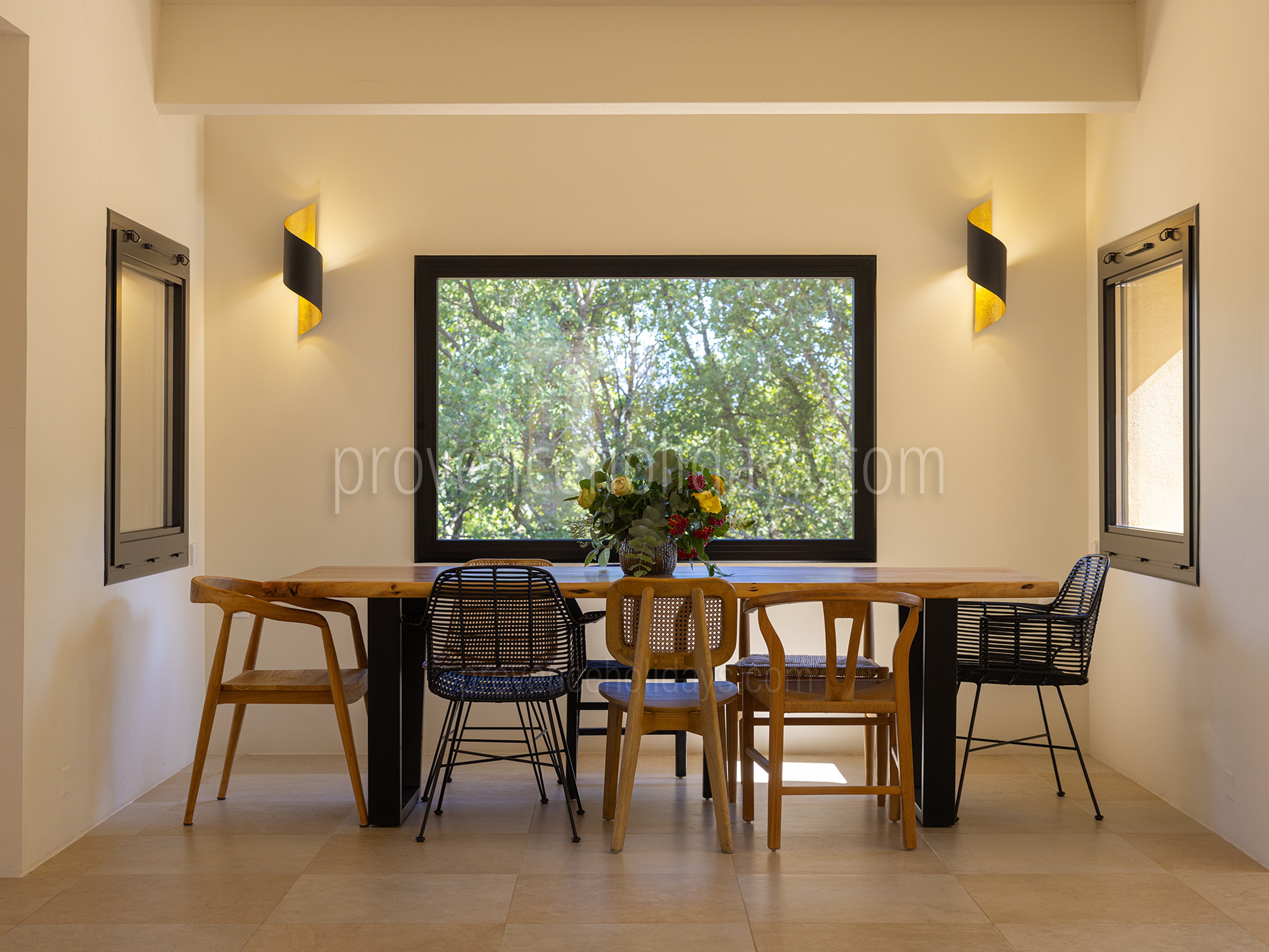 23 - Mas des Firmins: Villa: Interior
