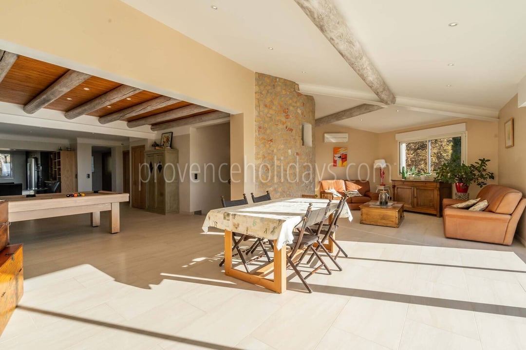 8 - Mas de l\'Eolienne: Villa: Interior