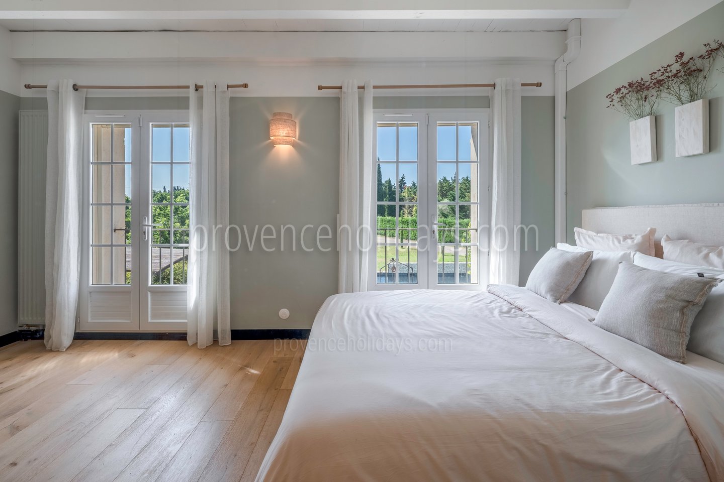 34 - Mas du Bois Clair: Villa: Bedroom 4