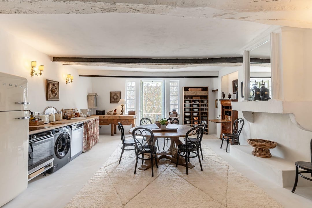 2 - Maison Rochevieille: Villa: Interior