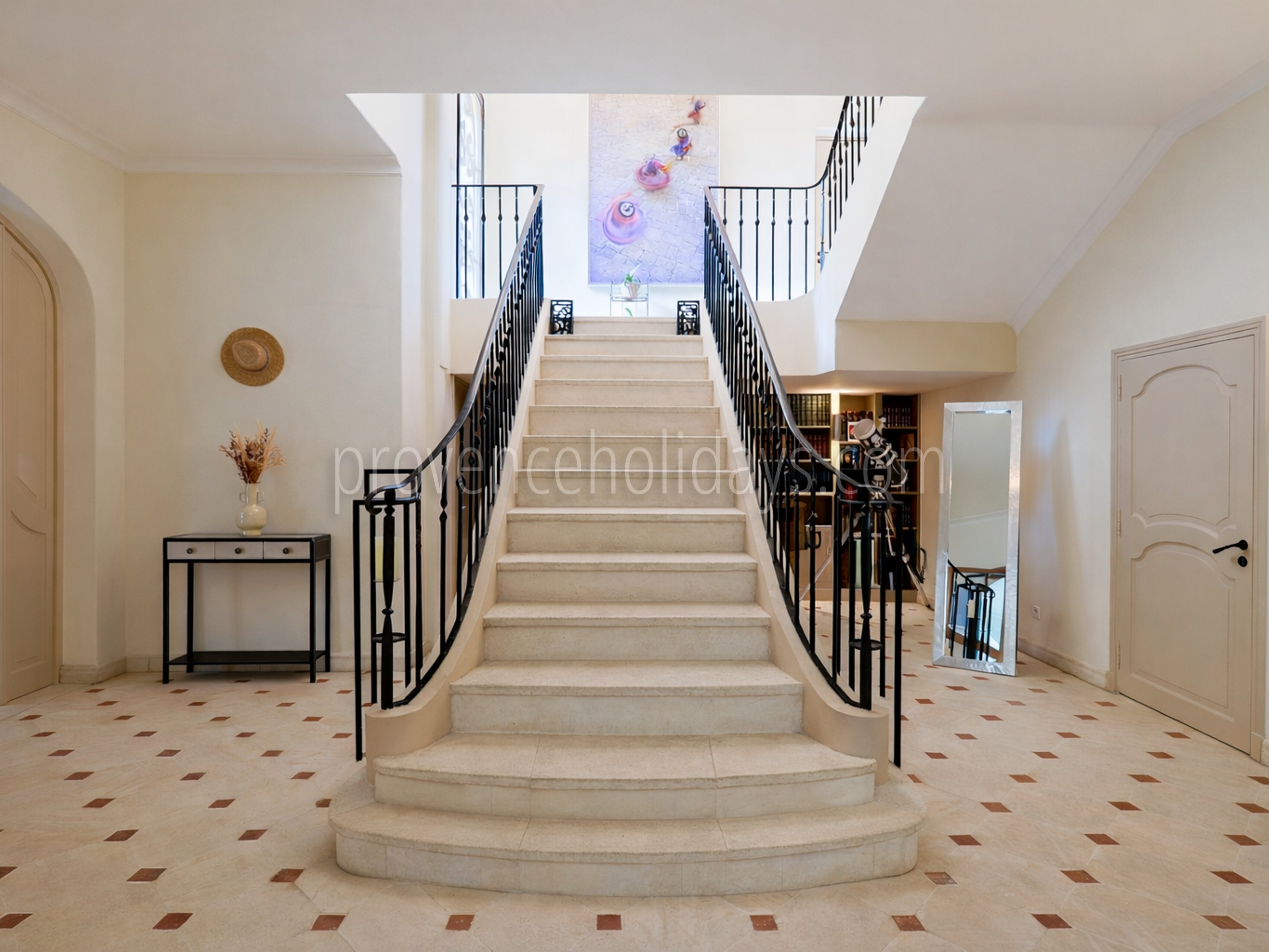 1 - Domaine de la Tour: Villa: Interior