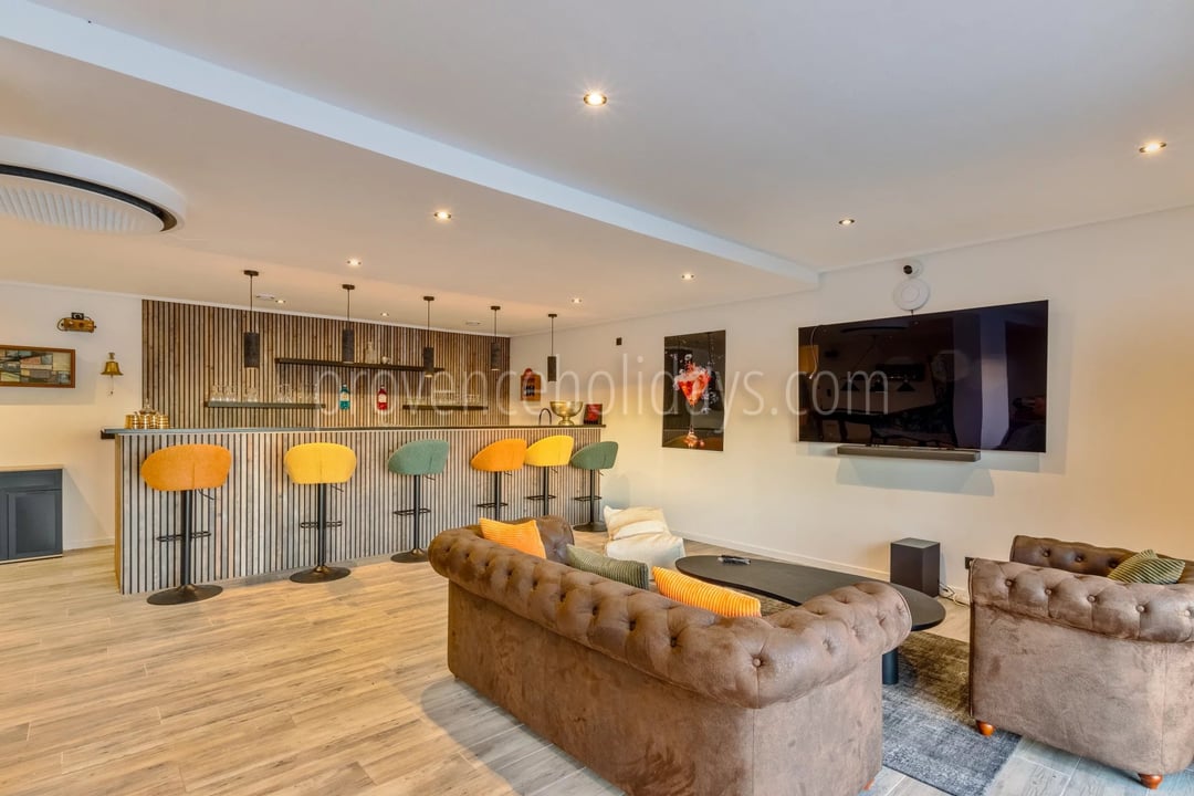 33 - Quiet property in La Croix-Valmer: Villa: Interior