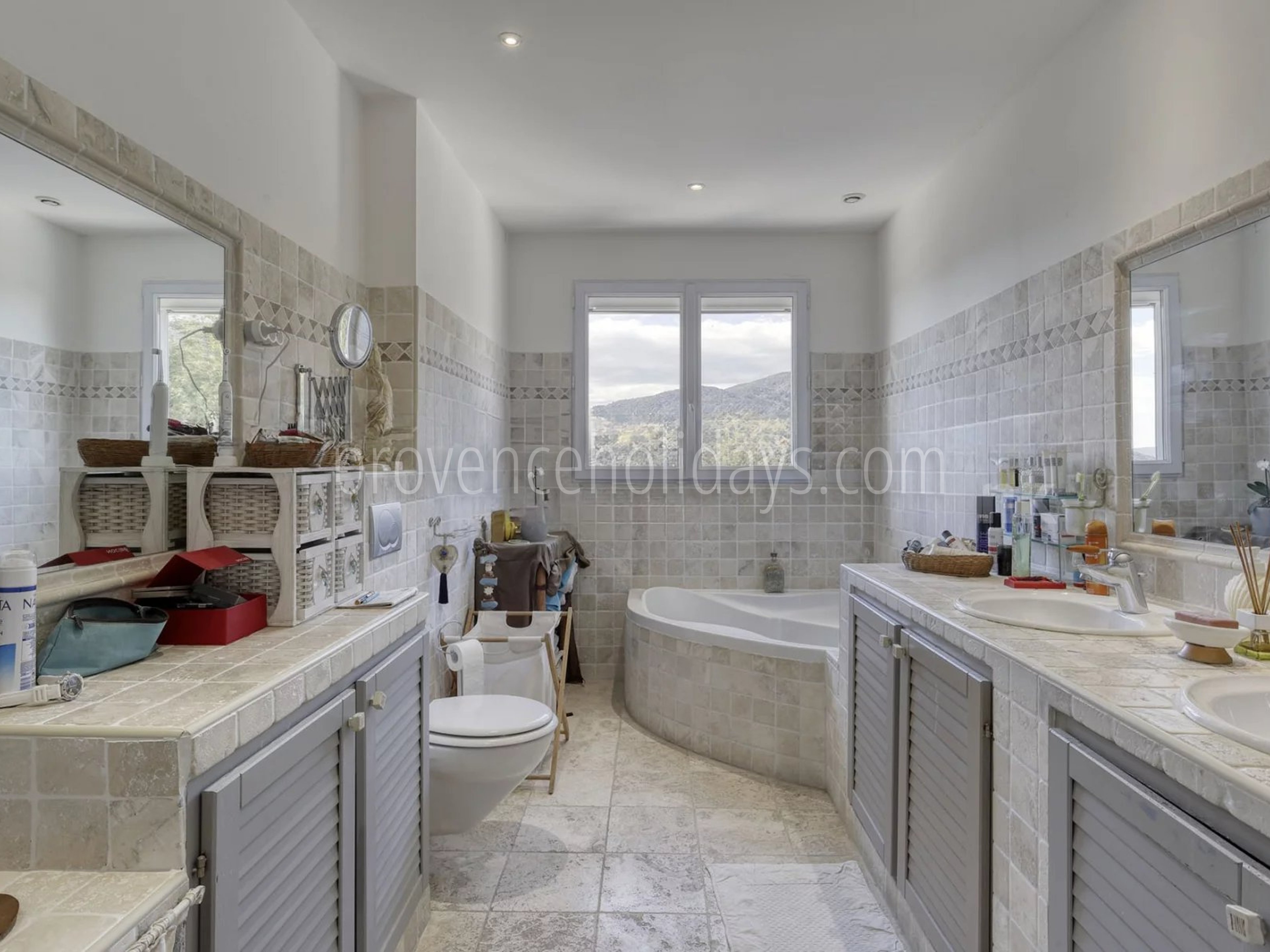 9 - Villa avec jardin arboré à Rayol-Canadel-sur-Mer: Villa: Interior