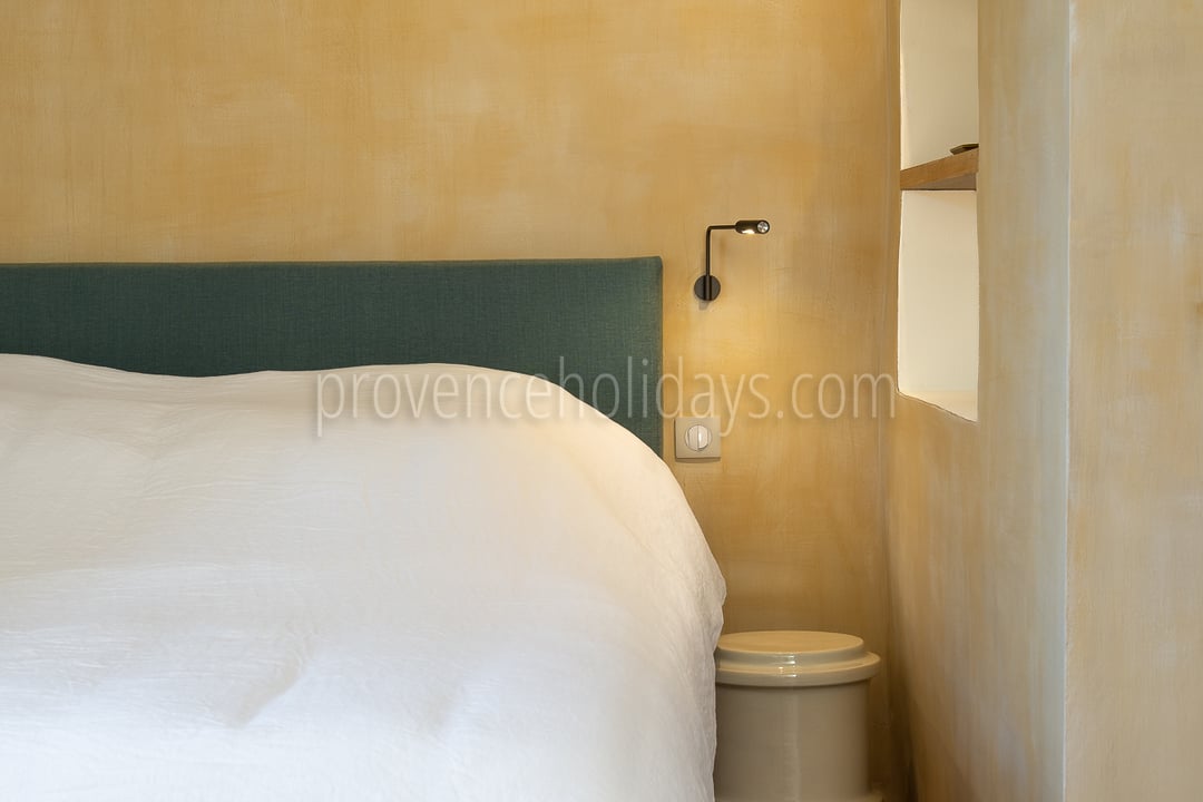 65 - Mas des Cascades: Villa: Bedroom