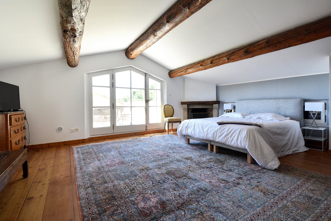 25 - Mas Carpentras: Villa: Bedroom