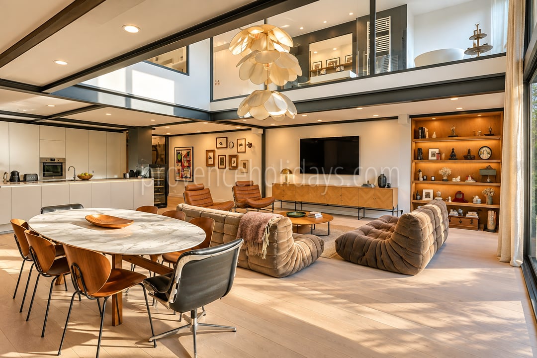 A stunning loft within walking distance of the town centre