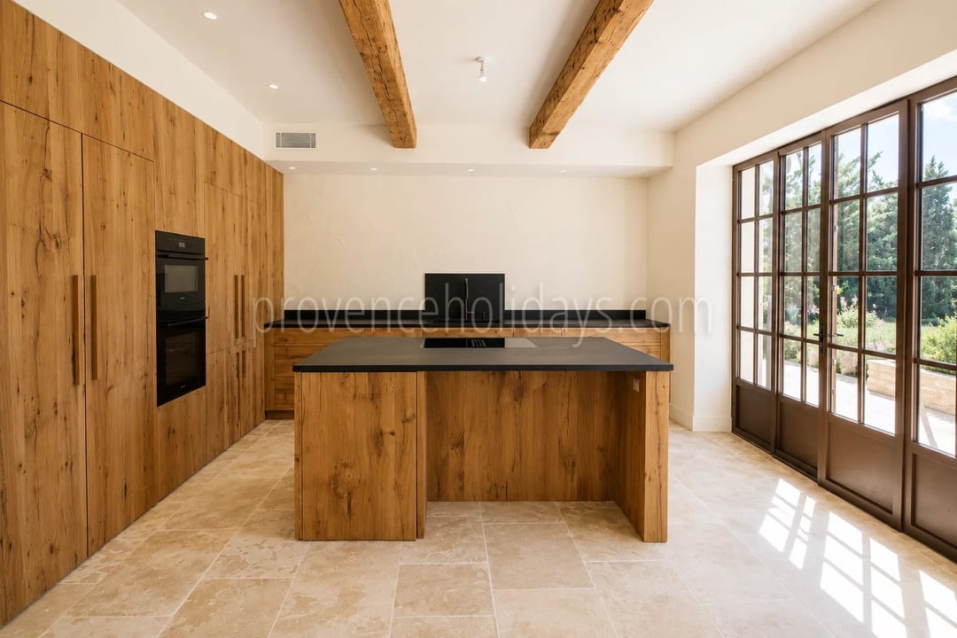 13 - Mas contemporain à Eygalières: Villa: Interior