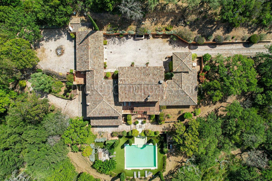 3 - Villa Valcampagne: Villa: Exterior