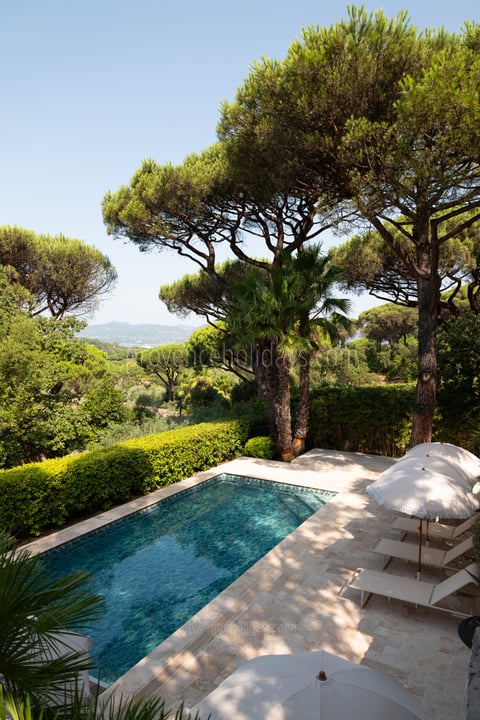 12 - Villa les Pins: Villa: Pool