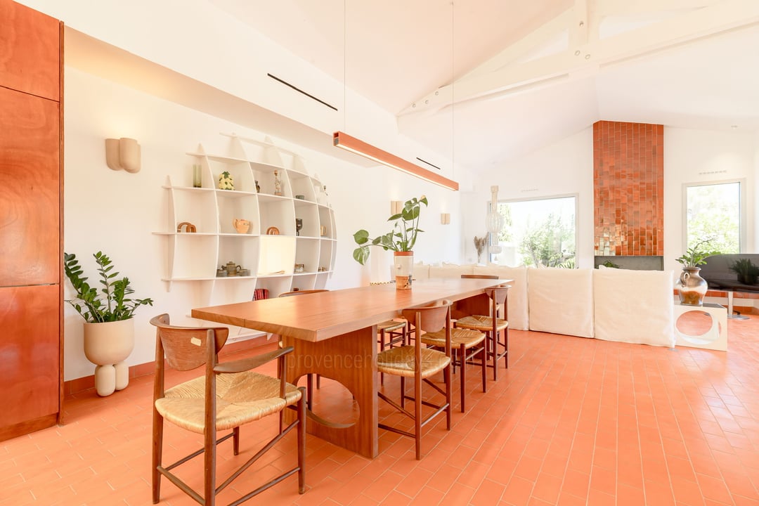 32 - Maison Bardot: Villa: Interior