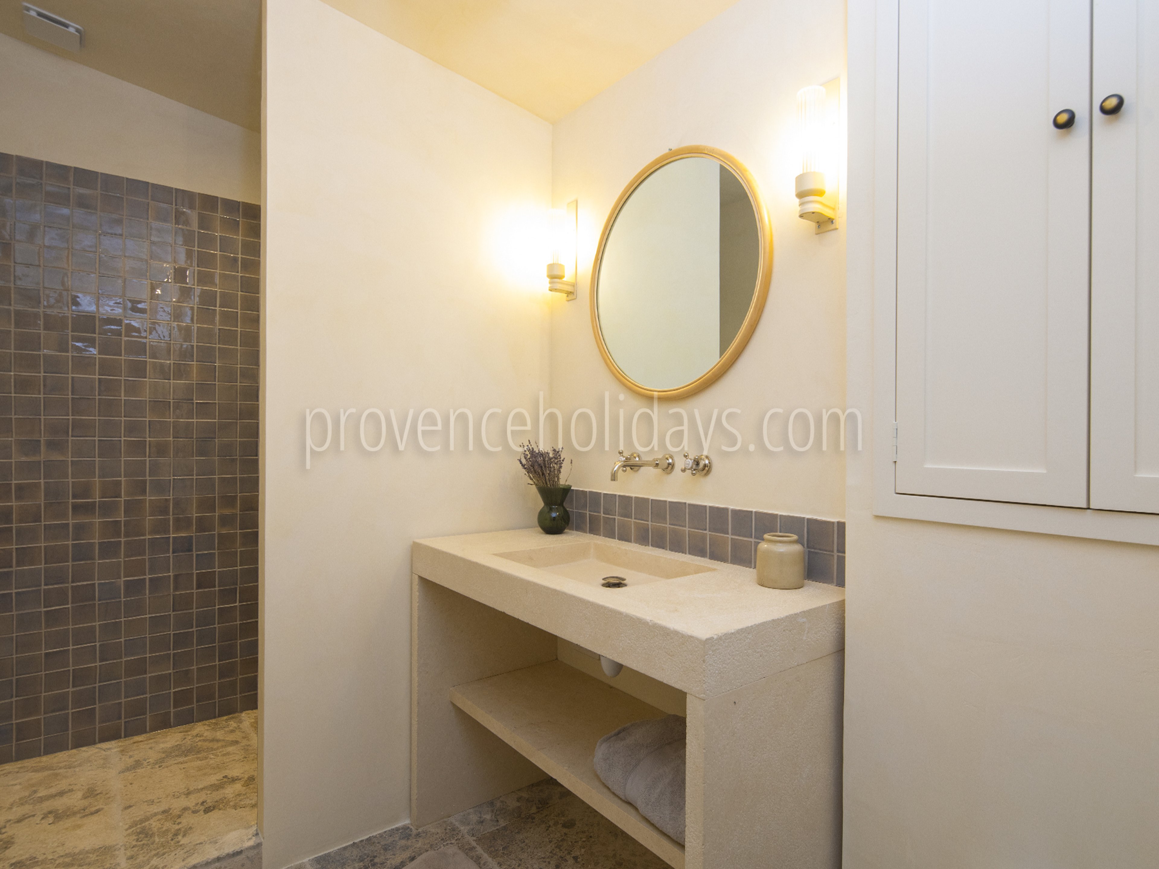 29 - Villa Dahlia: Villa: Bathroom