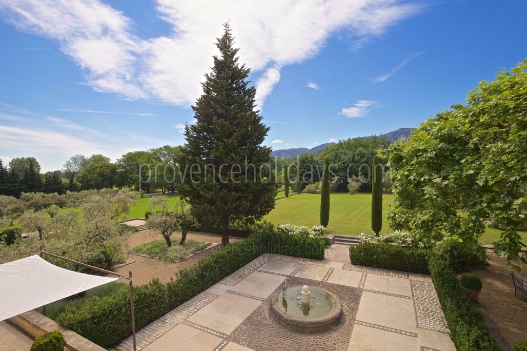 26 - Mas Provence: Villa: Exterior