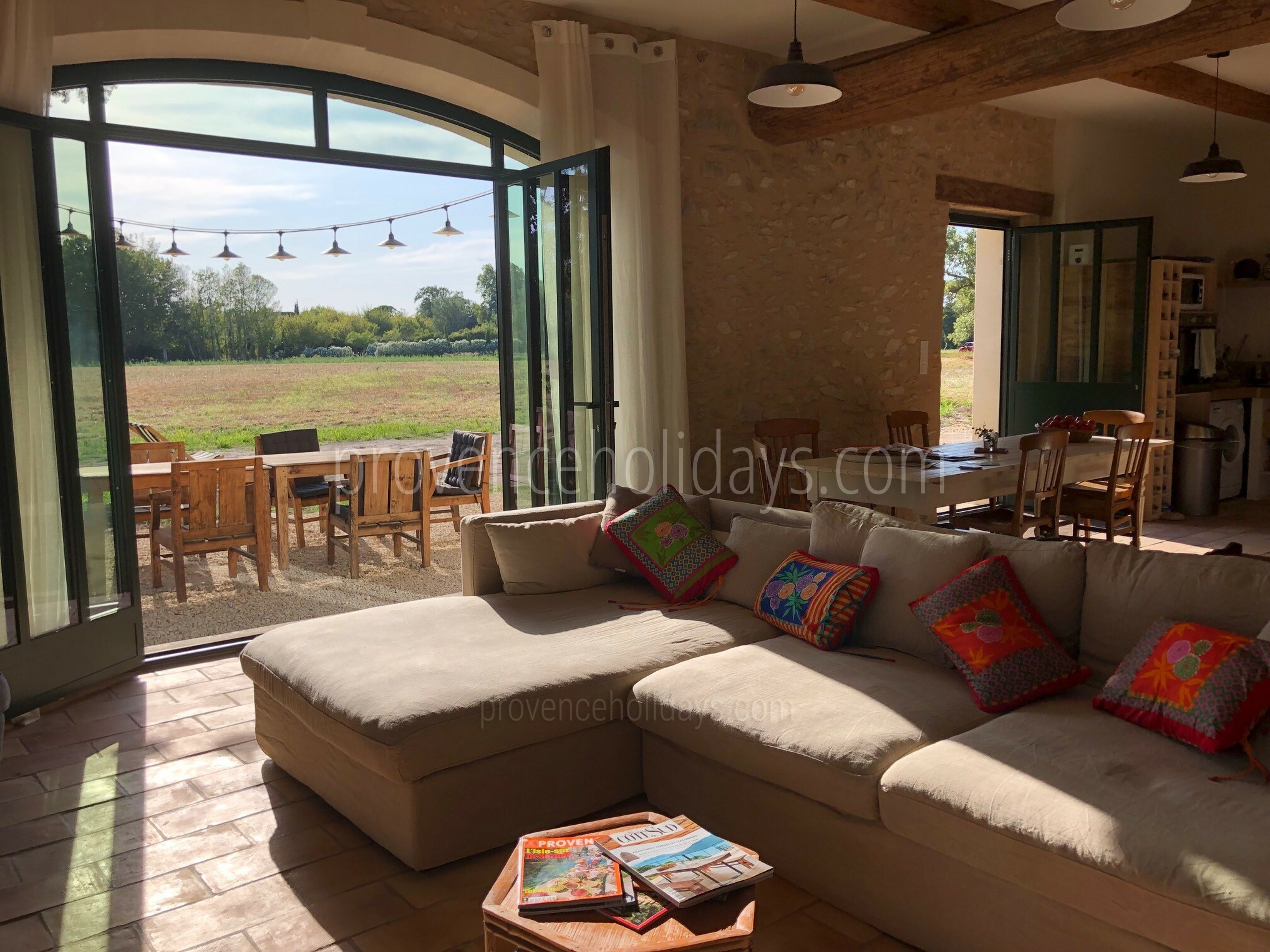 46 - Mas du Vaucluse: Villa: Interior