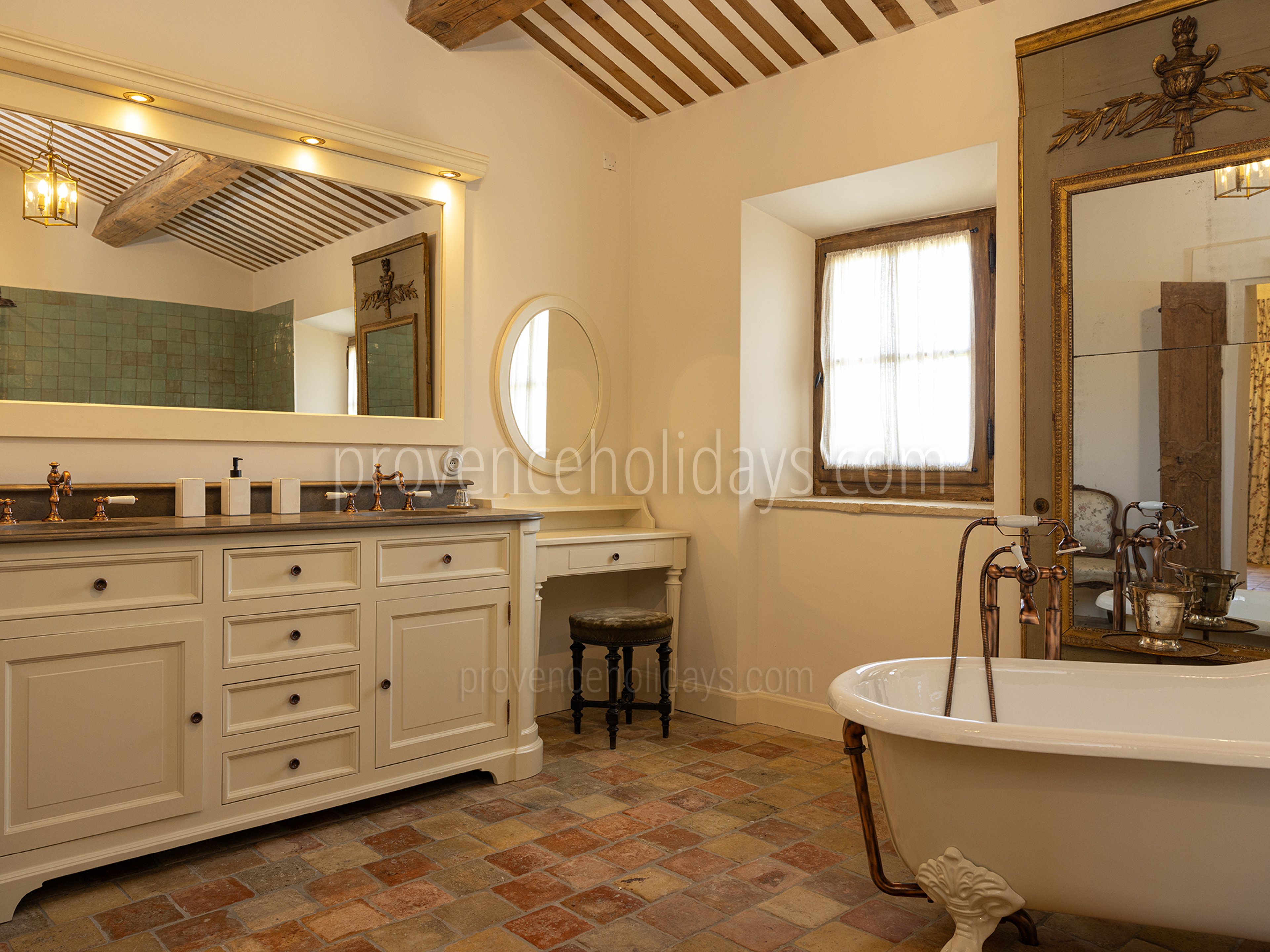 92 - Grand Mas d\'Oppède: Villa: Bathroom