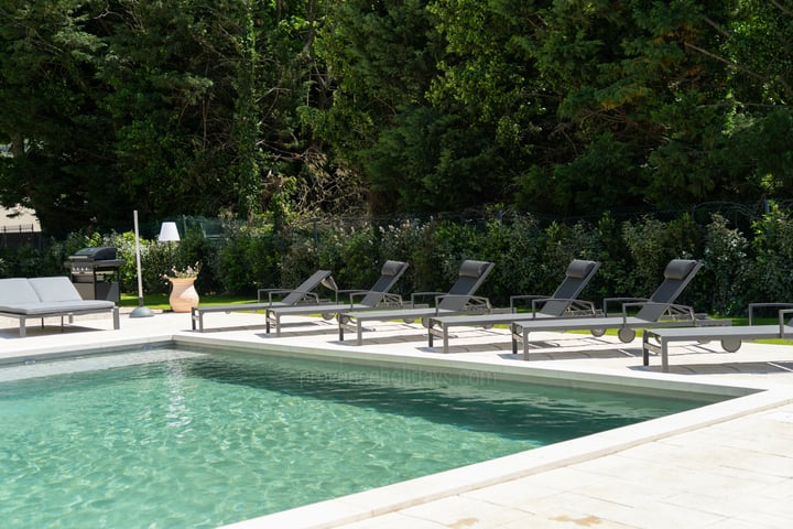 Holiday villa in Boulbon, The Alpilles