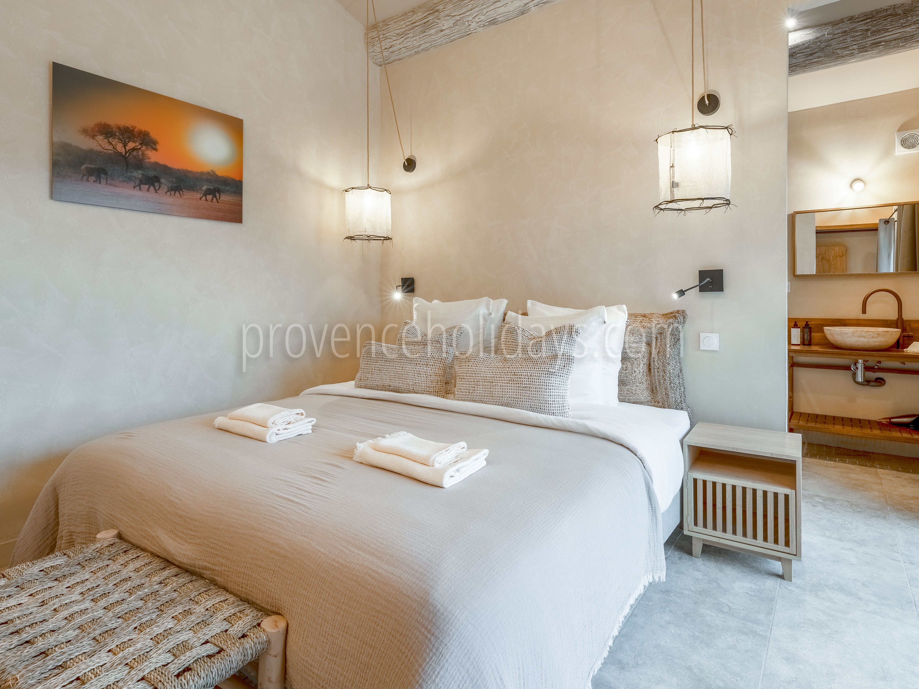 25 - Domaine des Lys: Villa: Bedroom