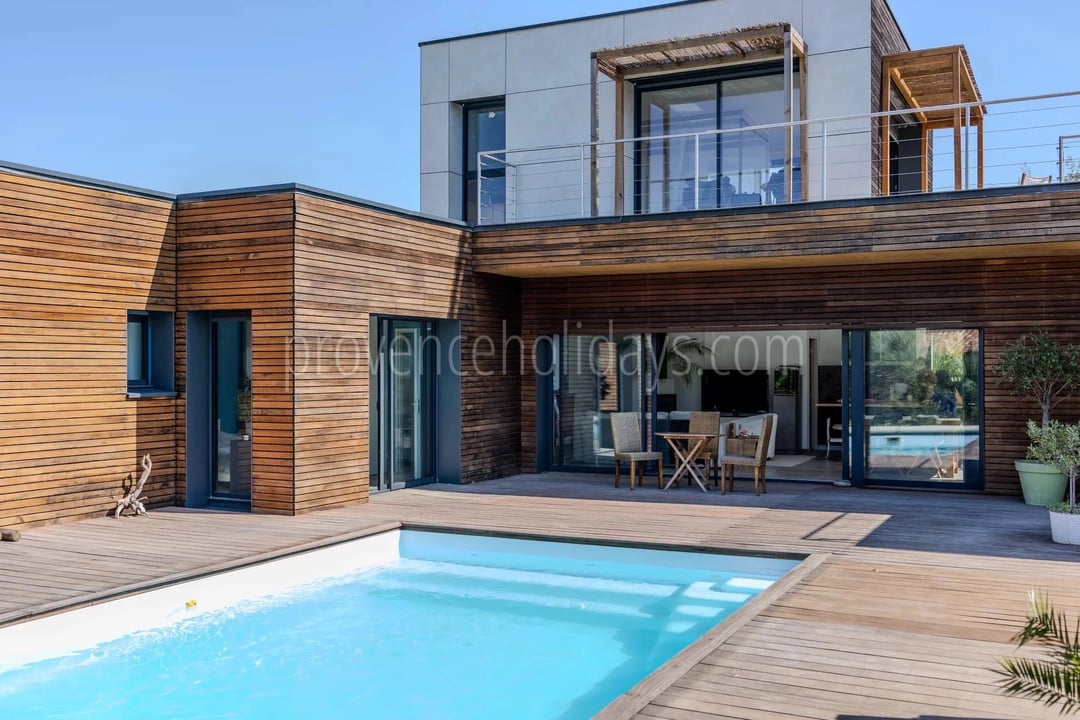 Zeitgenössisches Haus mit Pool in Grimaud, Côte d’Azur