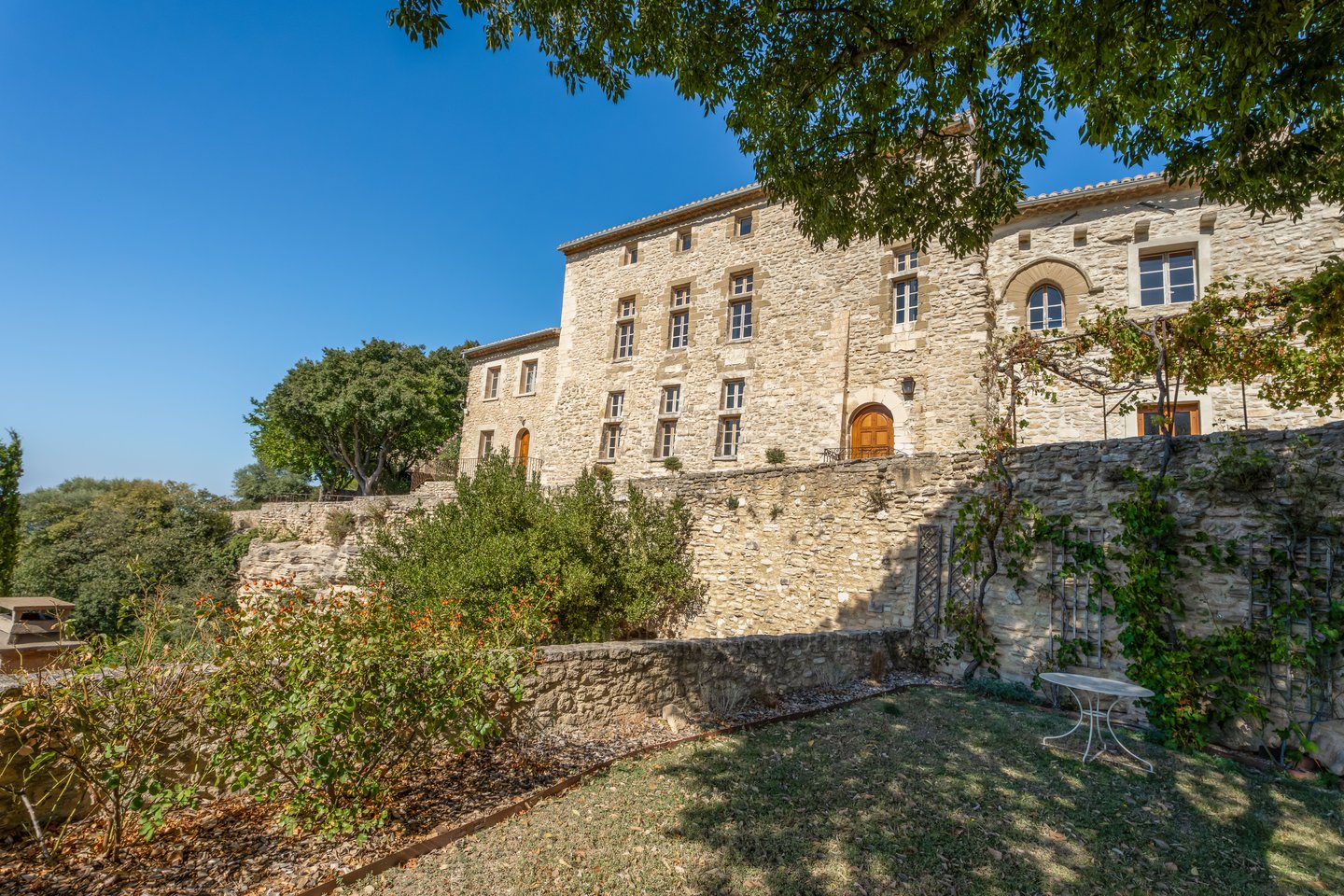 41 - Château de la Roque: Villa: Exterior