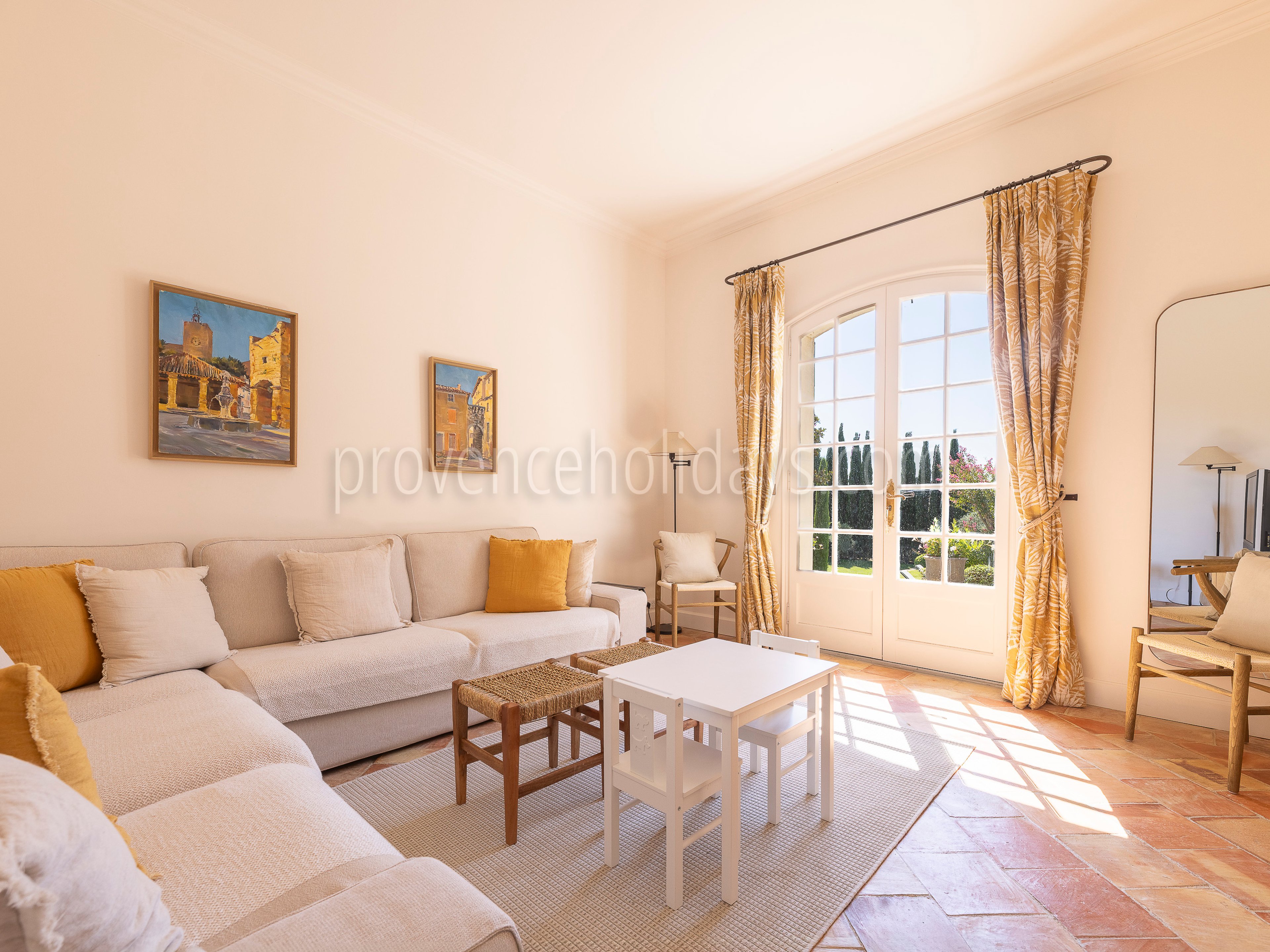 13 - Le Mas de l\'Auro: Villa: Interior