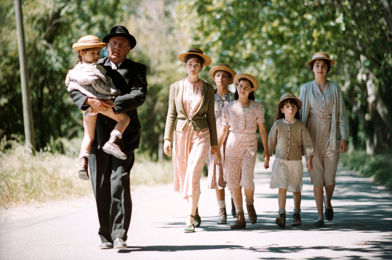 family in provence walking