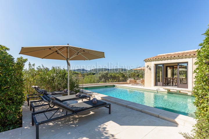 11 - Le Mas de la Terre Rouge: Villa: Pool