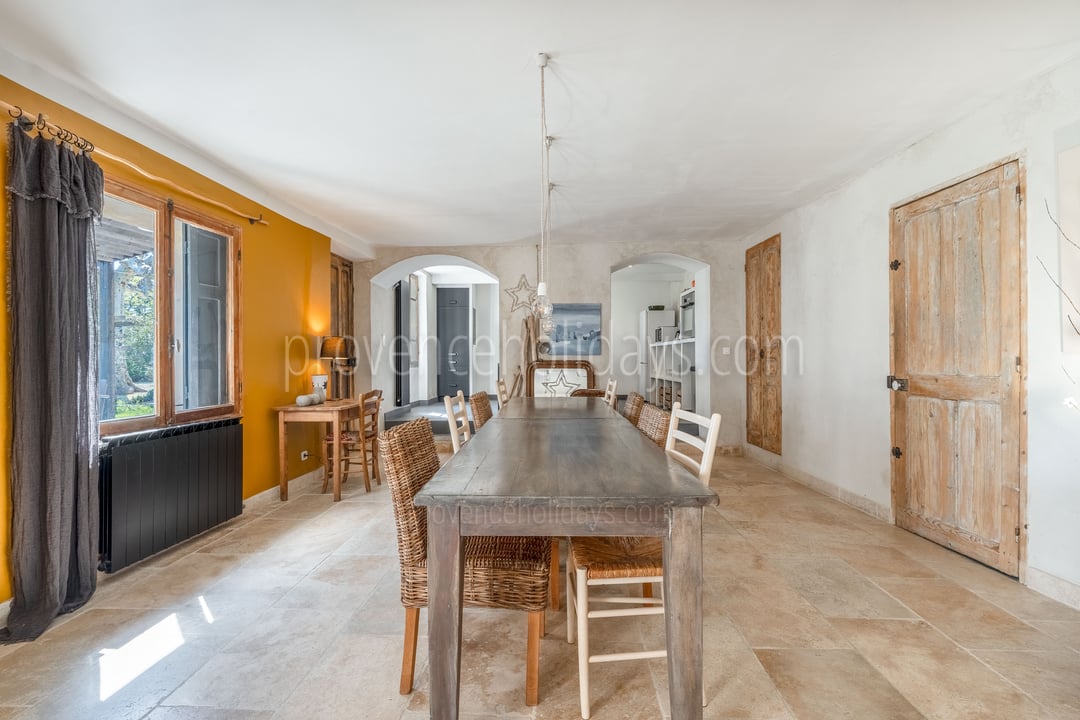 28 - Maison Sarrians: Villa: Interior