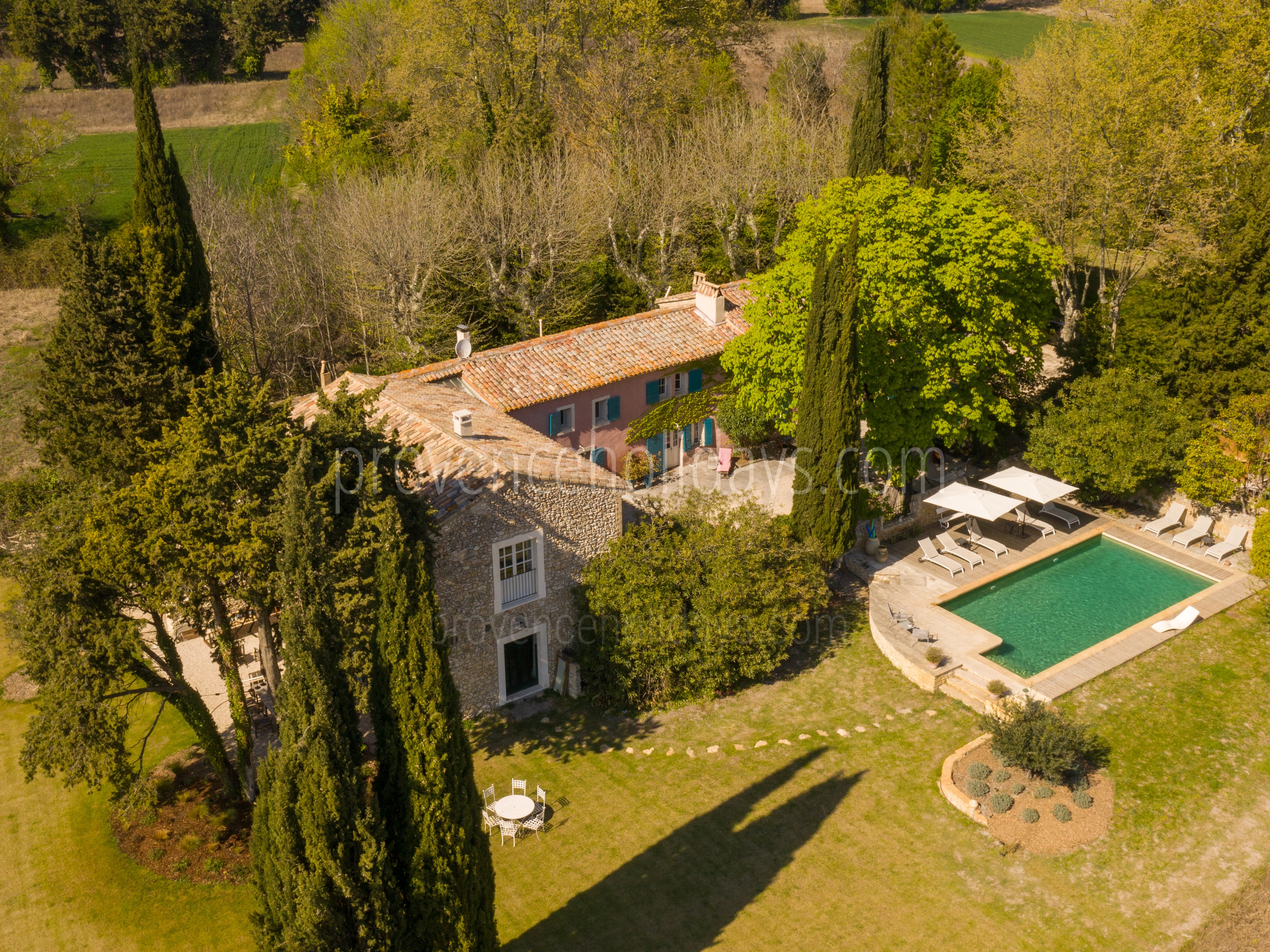 1 - Mas du Vaucluse: Villa: Exterior