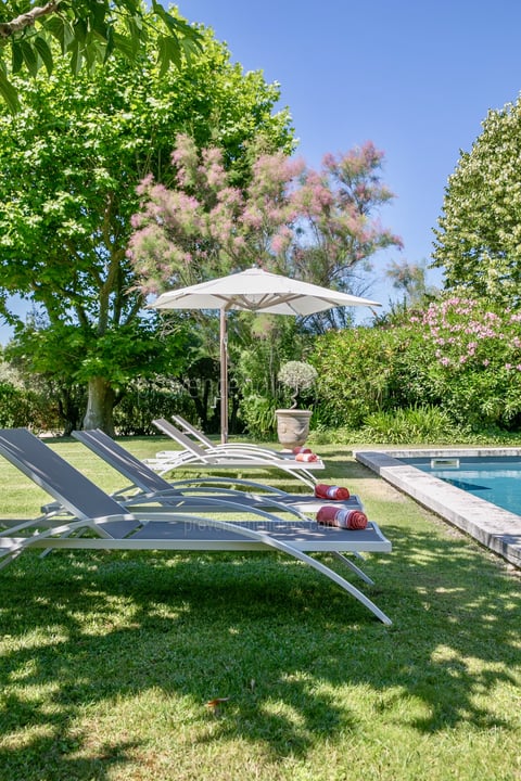 27 - Les Oliviers: Villa: Exterior