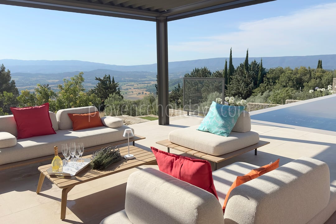 64 - Domaine Altavista: Villa: Exterior