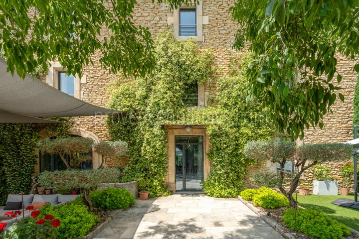 5 - Bastide de la Myrte: Villa: Exterior
