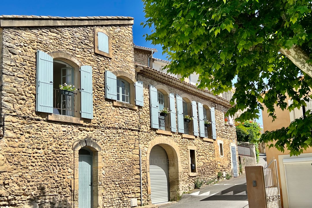 31 - Maison des Siècles: Villa: Exterior