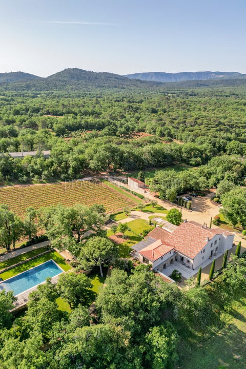 27 - Villa Olive: Villa: Exterior
