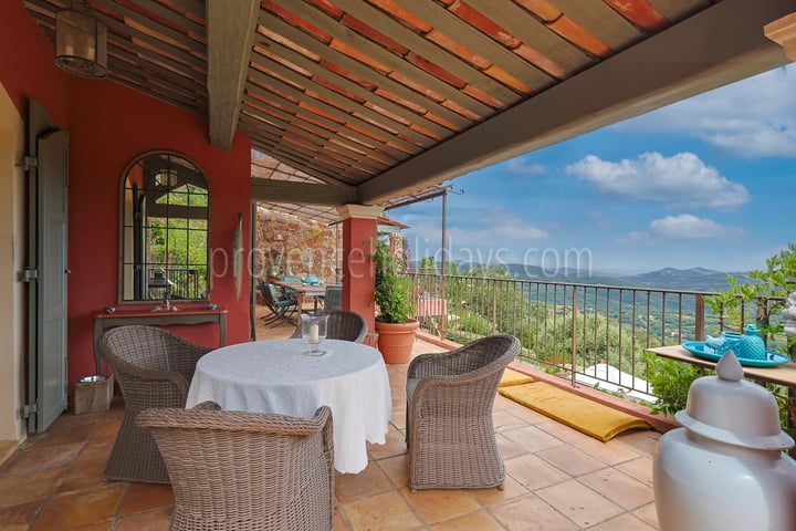 62 - Villa with sauna in La Garde-Freinet: Villa: Exterior