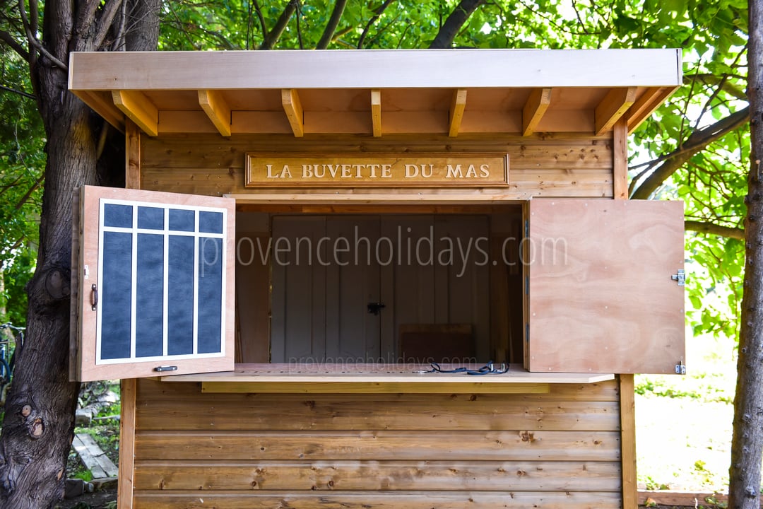 15 - Mas du Vaucluse: Villa: Exterior