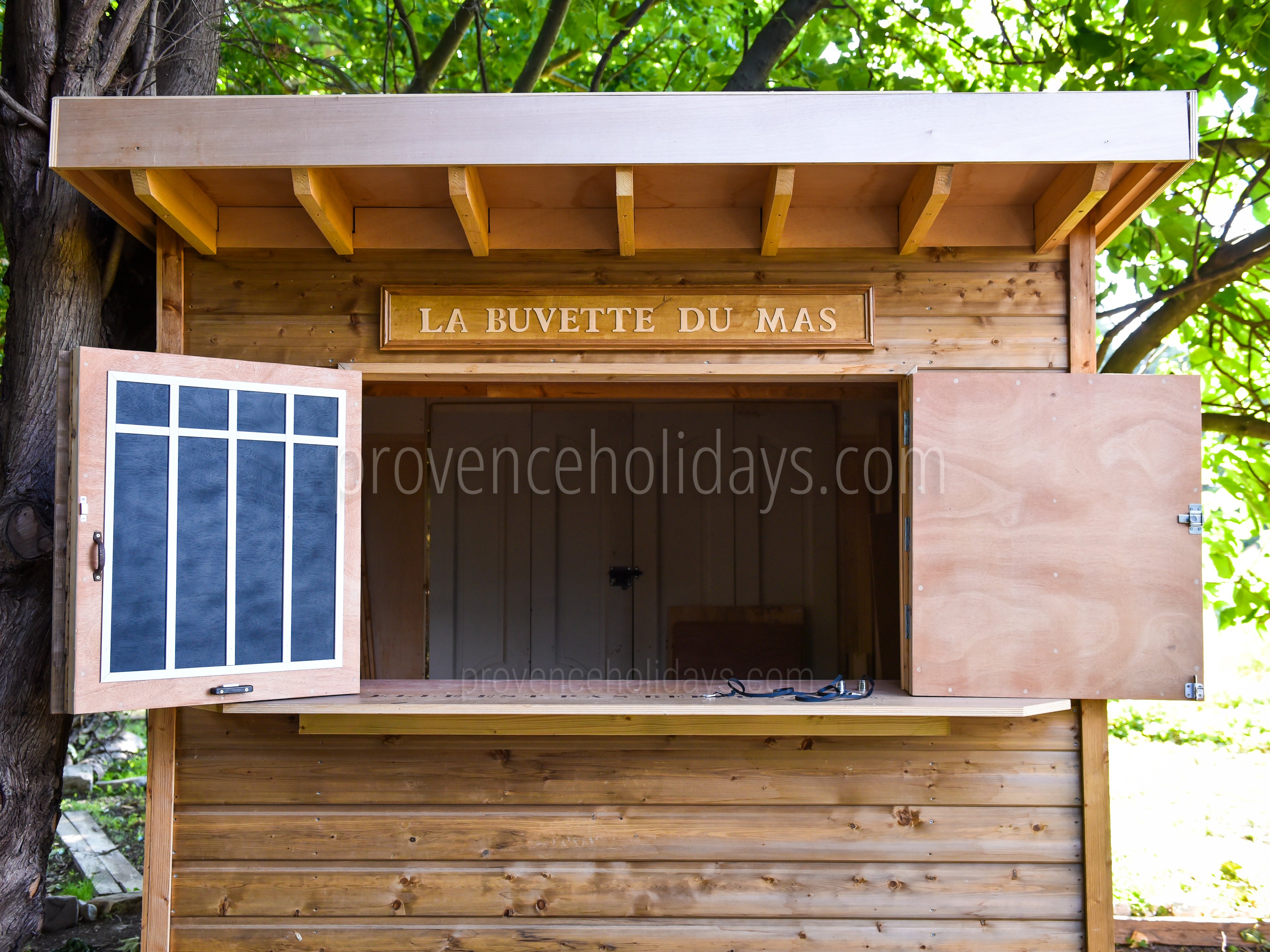 15 - Mas du Vaucluse: Villa: Exterior