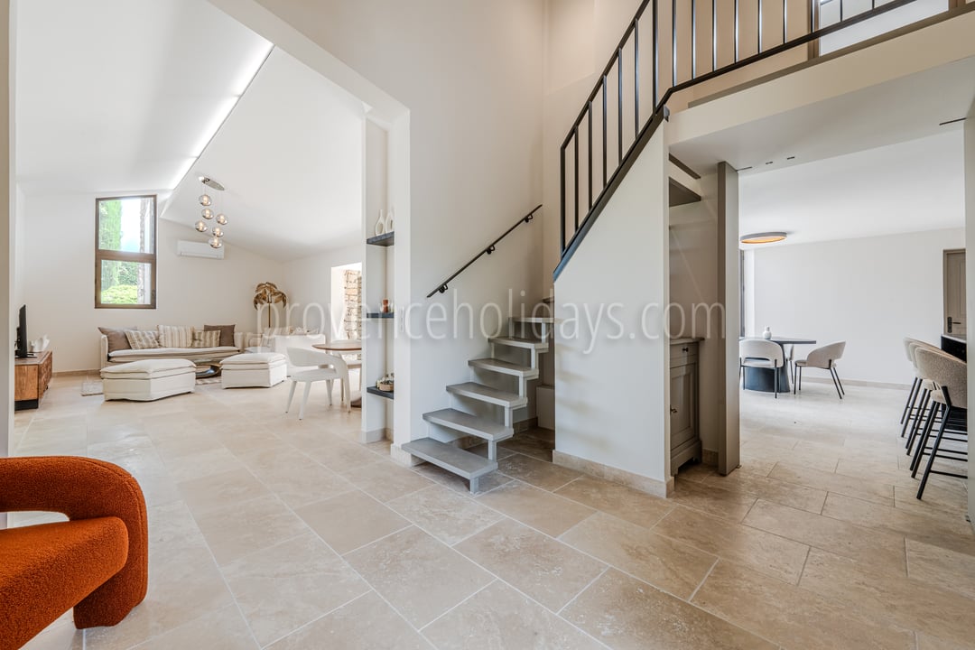 17 - Mas de la Rivière Secrète: Villa: Interior