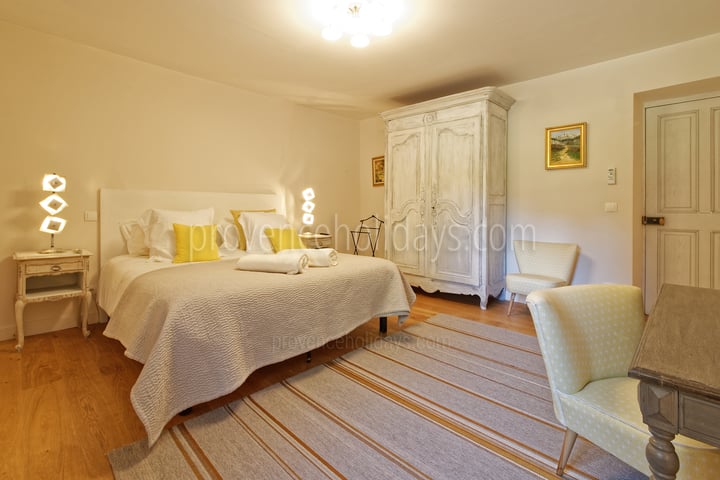 51 - Villa Garrigue: Villa: Bedroom