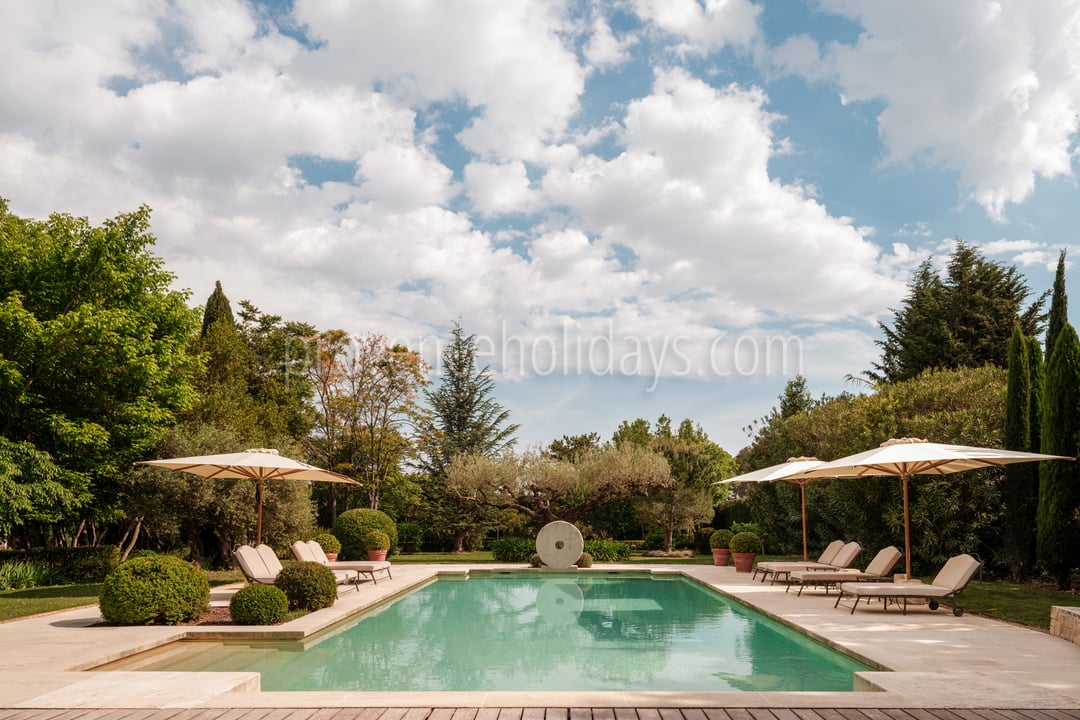 44 - Mas de Maussane: Villa: Pool