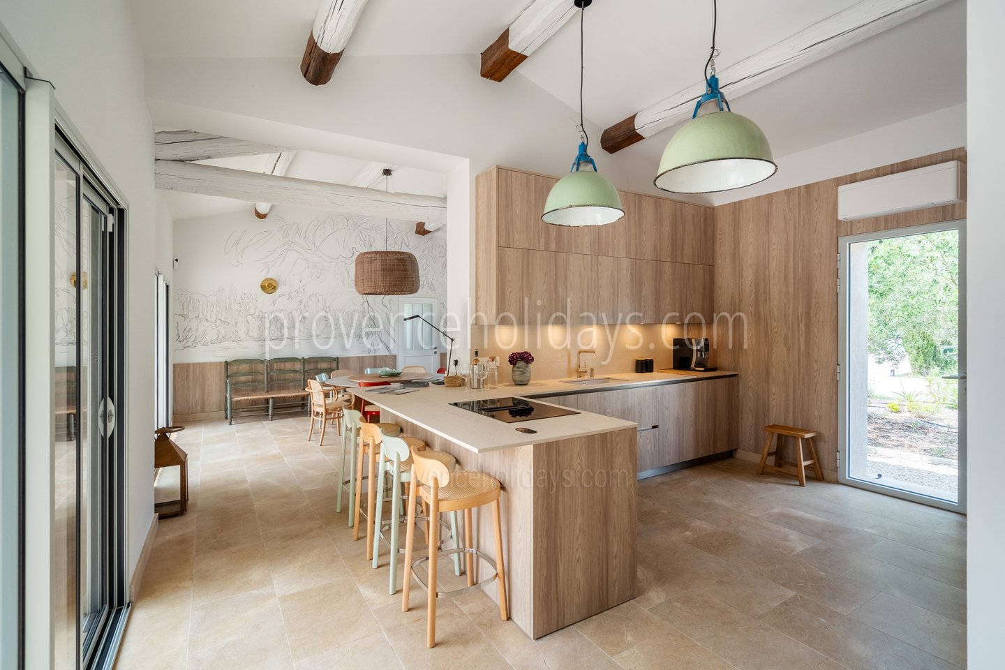 33 - Le Mas du Rollier: Villa: Interior